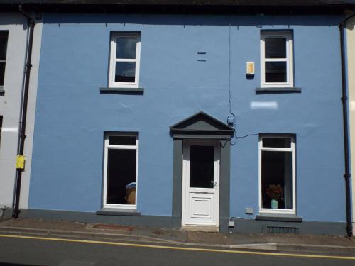 Cardigan House | Cosy Cottage In Cardigan