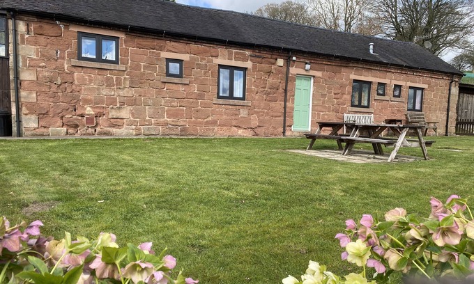 Leek Cottage | Cosy cottage in Converted Barn in Leek, edge of Peak District,