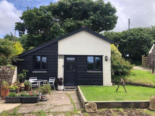 Hartland House | Cosy cottage near Hartland Village