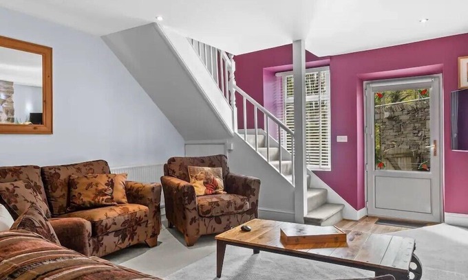Backbarrow House | Cosy Cottage Nr Lake Windermere | Pass the Keys