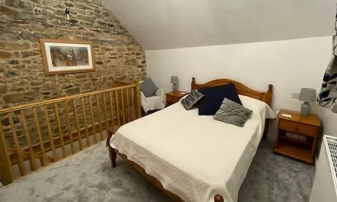 Wilmington House | Cosy country 2 bedroom Gr 2 cottage