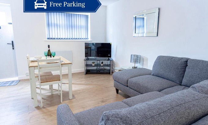 Swinton Apartment | Cosy & Fully Equipped Cottage in Swinton