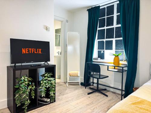 Maidstone Apartment | Cosy Home In Central Maidstone Book Your Stay