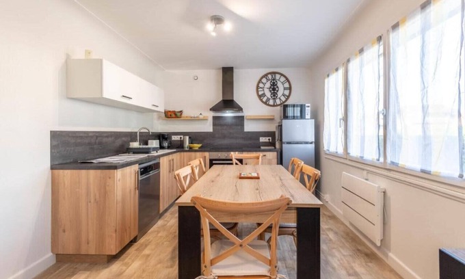 Cran-Gevrier House | Cosy home with garden near Lake Annecy