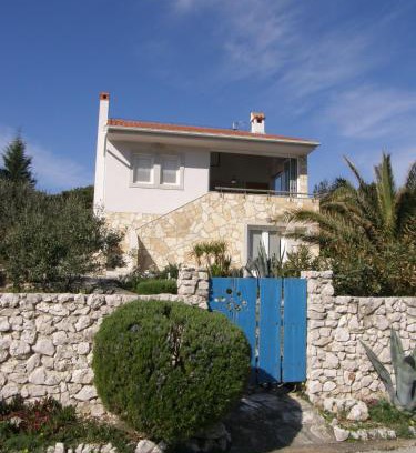 Ist House | Cosy house by the sea