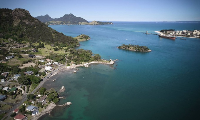 Whangarei Heads House | Cosy private oceanside retreat, fishing bolthole or family escape