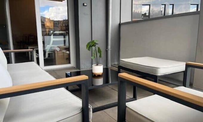 Poincare Apartment | Cosy Rent Strasbourg place des halles