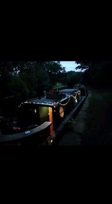 Airton Boat Rental | Cosy, secluded narrow boat