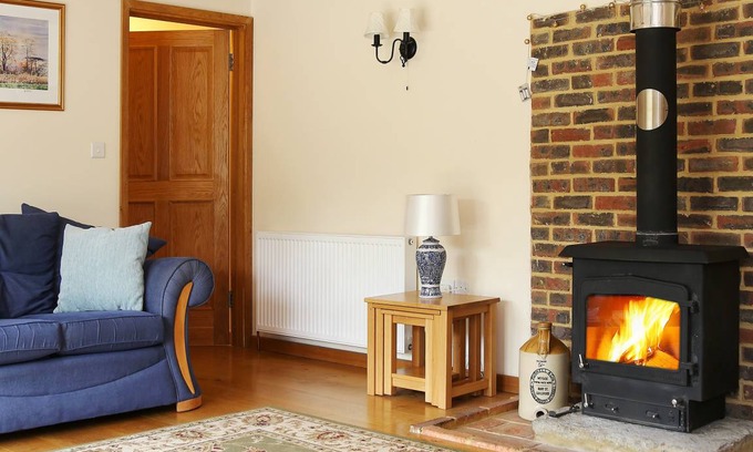 Bilting Cottage | Cottage ∙ 2 bedrooms ∙ 4 guests