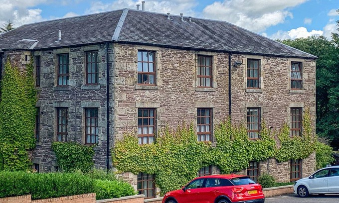 Dunblane Cottage | Cottage ∙ 2 bedrooms ∙ 4 guests