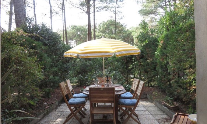 Lacanau-Ocean Cottage | Cottage 2 Lovely peaceful Cottage on golf course, 5min from sea, surf and lake