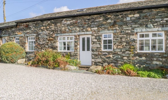 Braithwaite Cottage | COTTAGE 2, pet friendly, with a garden in Braithwaite