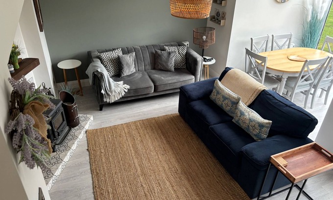 Clifden Cottage | Cottage 480 - Clifden - sleeps 5 guests in 3 bedrooms