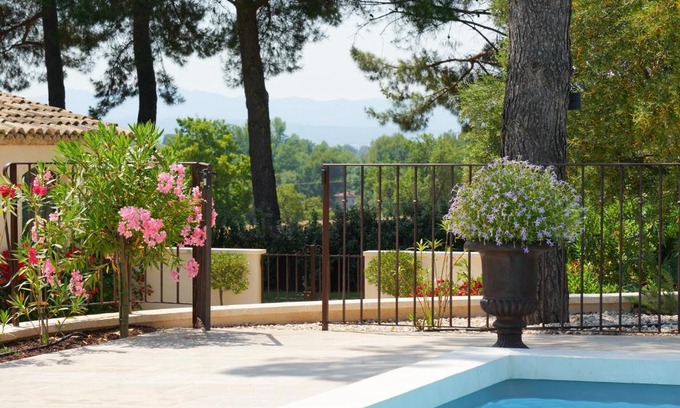 Aix-en-Provence House | Cottage Aixois Mas de la Granette