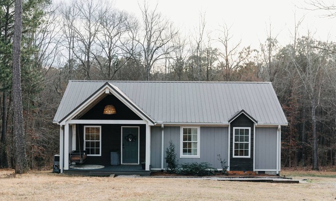Cross Hill House | Cottage Among the Pines