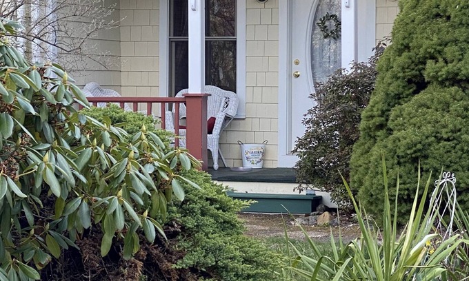 Lincolnville Apartment | Cottage Apartment by the Sea