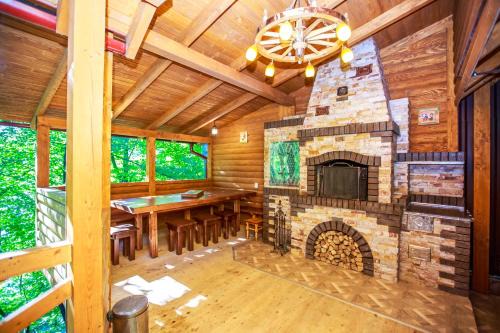 Yaremche Cabin | Cottage Berdo