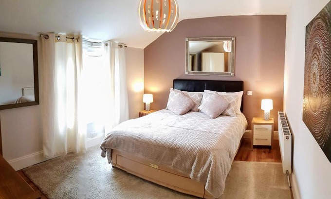 Portsmouth House | Cottage Grove Homestay rooms