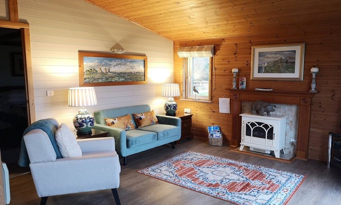 Romney Marsh Cottage | Cottage in Brookland with Private Sauna