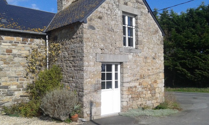 Cherrueix Cottage | cottage in the bay of mont saint michel in the town of cherrueix
