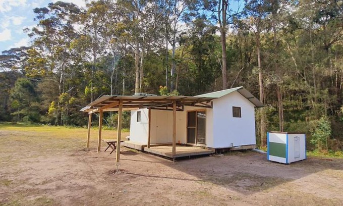 Putty Other | Cottage in the Bush