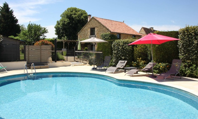 Rouffilhac Cottage | Cottage of charm 6/10 pers. PRIVATE POOL Black Périgord between SARLAT/ROCAMADOUR