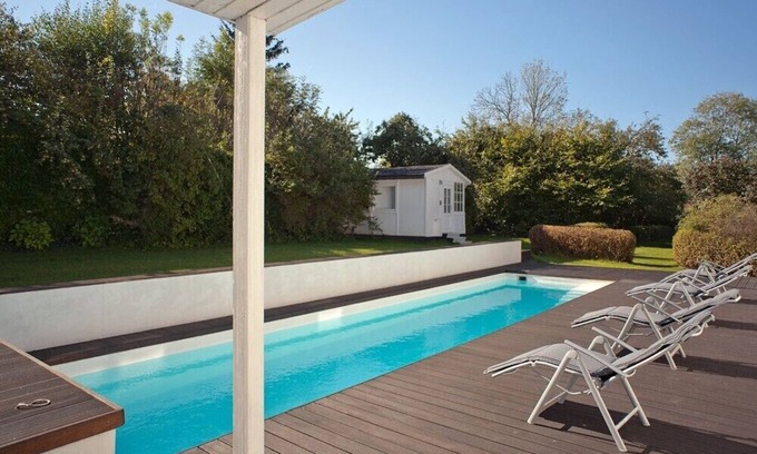 Wichmannsdorf Cottage | Cottage on park-like grounds with heated swimming pool