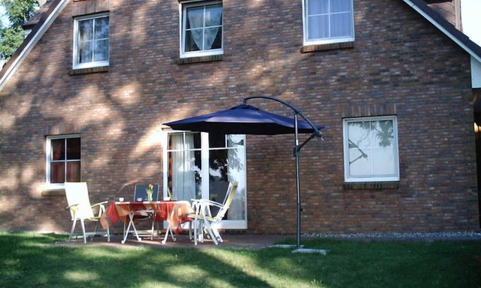 Dargen Apartment | Cottage Schlingmann in the manor on the lagoon