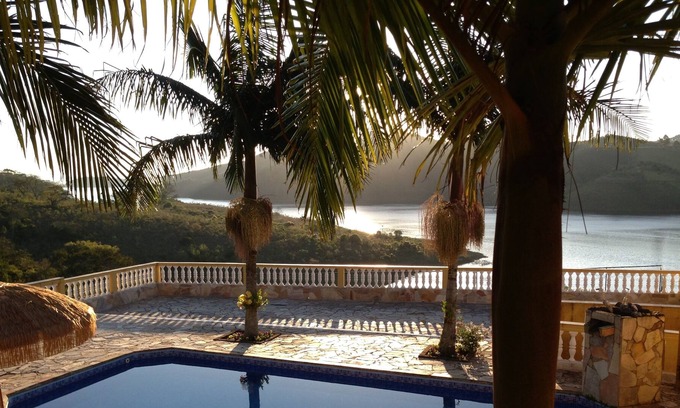 Salesopolis House | cottage, very quiet, nature, sleeps 25 pet friendly