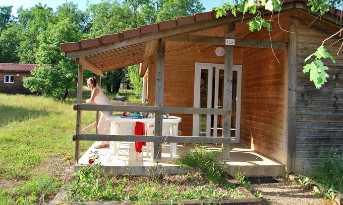 Gramat Cottage | Cottage with terrace, near swimming paradise
