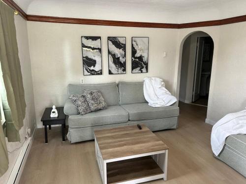 Burley Apartment | Cottages by Storybook Park