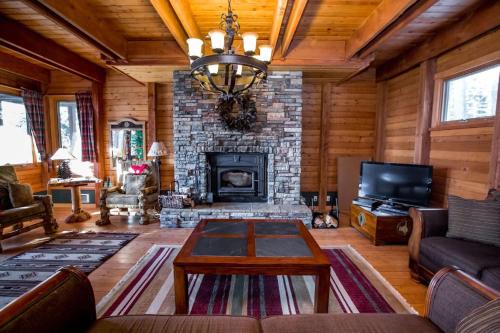 Whitefish House | Cottonwood 204