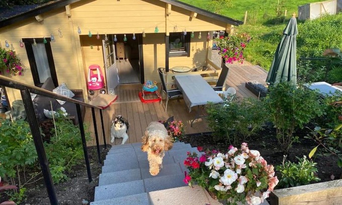 Omagh Ski Chalet | Country Cabin Omagh