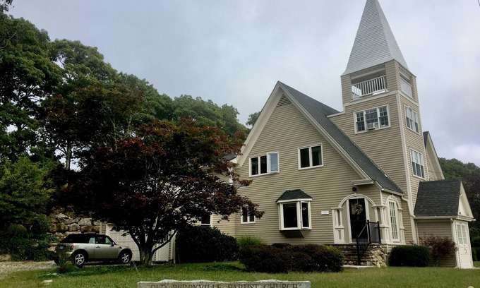 South Kingstown House | Country Church Converted into a Home by the Beach
