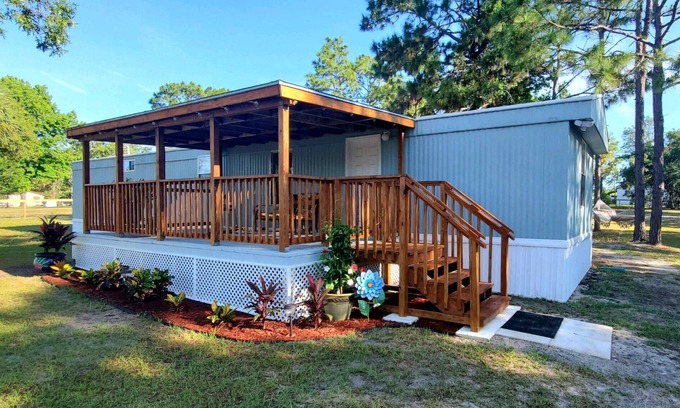 Fellowship House | Country Cottage Home