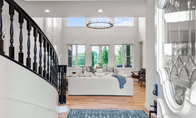 Lexington House | Country Estate - Hot Tub & Fire Pit - 24 Acres