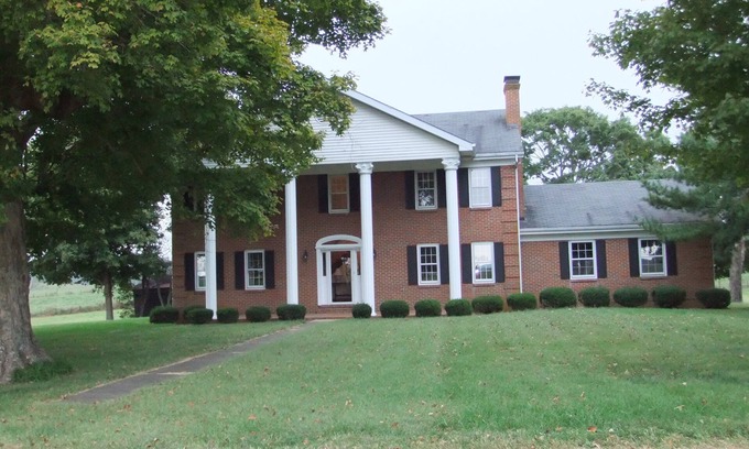 Bradfordsville Other | Country Farm Home, Travel the Bourbon Trail, & Historic Site