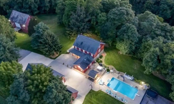 Heath Other | Country Farmhouse Estate, Pool, Retreat, Pets YES, Summer, Spring, Fall, Winter