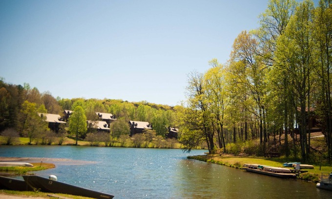 Cleveland Apartment | Country Hideaway at Mountain Lakes