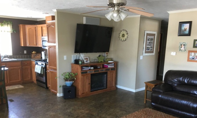 Cleveland House | Country home 3 bed 2bath