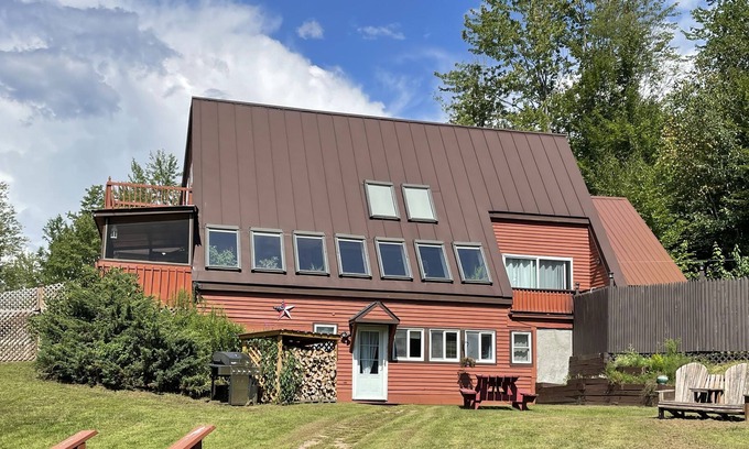 Eastern Vermont Apartment | Country Home in Small Town