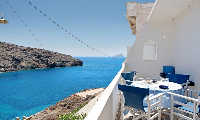 Kanala Villa | Country House 'Bella Vista' with Sea View, Shared Terrace and Air Conditioning