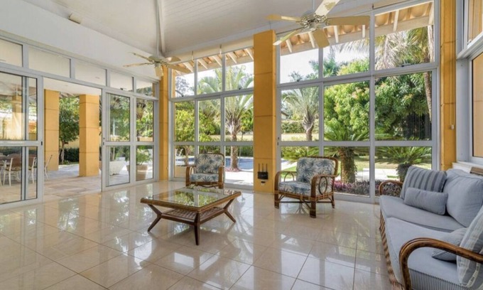 Itu House | Country House