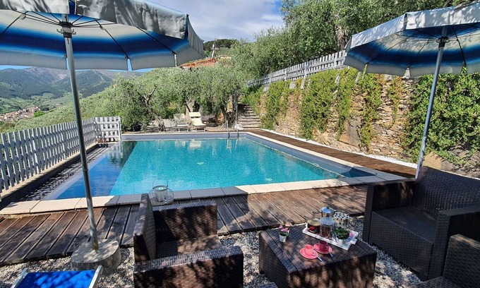 Buti Other | Country House / Farm House in Buti with 2 bedrooms sleeps 6