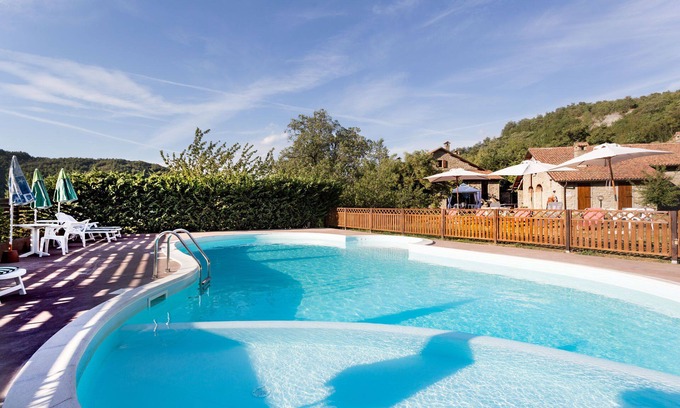 Palazzuolo sul Senio Other | Country House/Farm House in Modena with 6 bedrooms sleeps 12