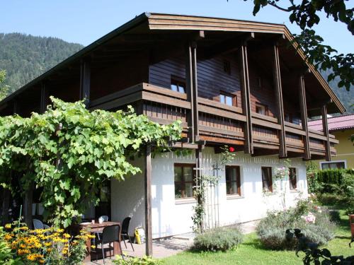 Goldegg House | Country House Goldegg near Ski Slopes