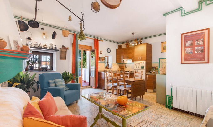 Jabugo House | Country House 'La Rana Verde De Arriba' with Mountain View, Private Terrace and Wi-Fi