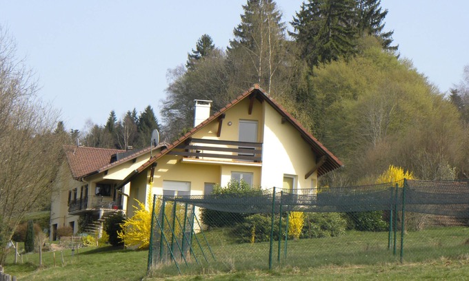 Belval House | Country house near forest and hiking trails
