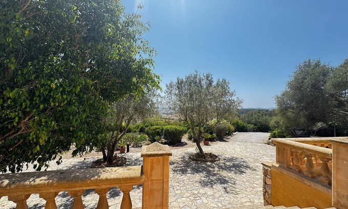Pina Villa | Country House 'Ses Tanquetes' with Mountain View, Private Pool and Wi-Fi