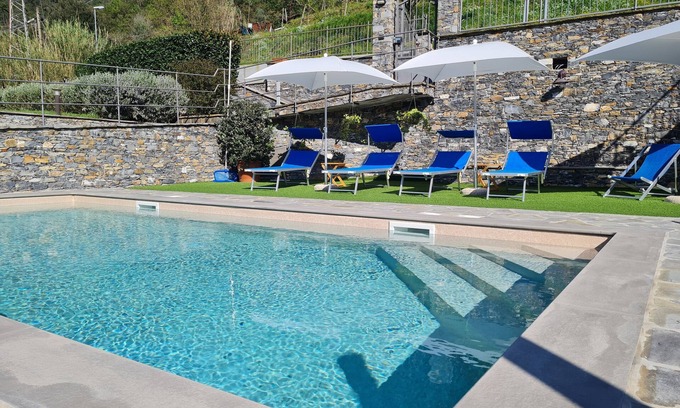 Casarza Ligure House | Country house with private pool. CITRA 010011-LT-0102 / 0100-LT-0038